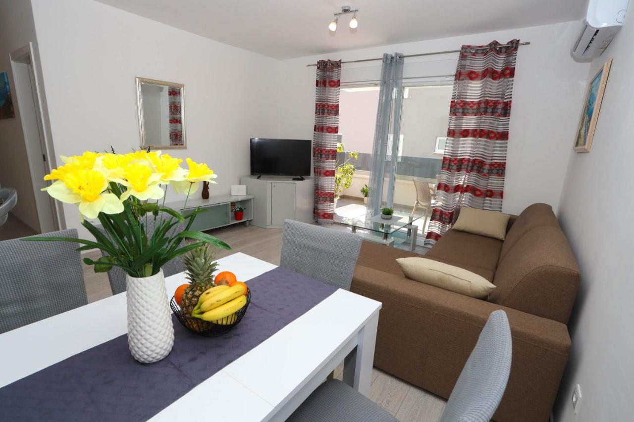 Apartman Petra Makarska Exteriör bild