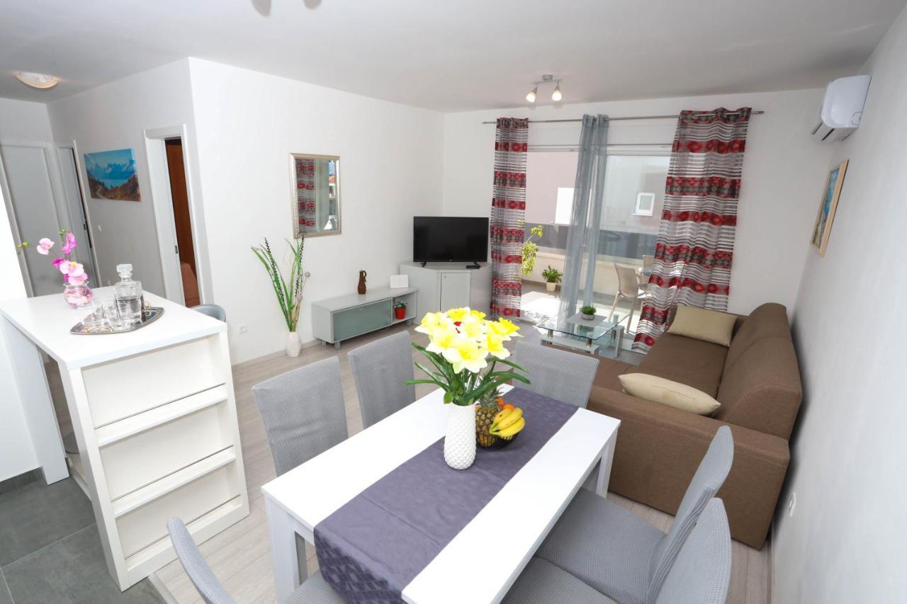 Apartman Petra Makarska Exteriör bild