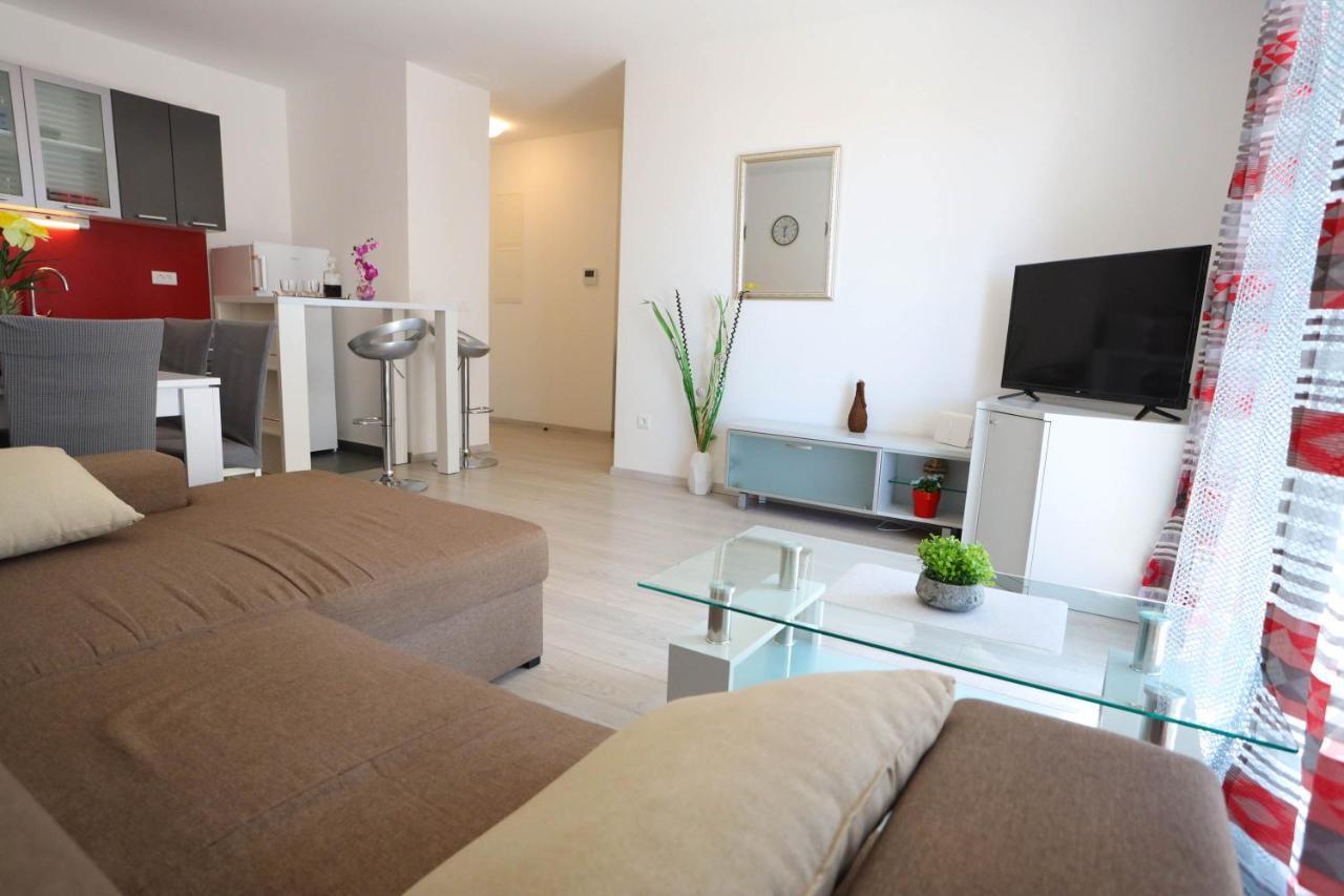 Apartman Petra Makarska Exteriör bild